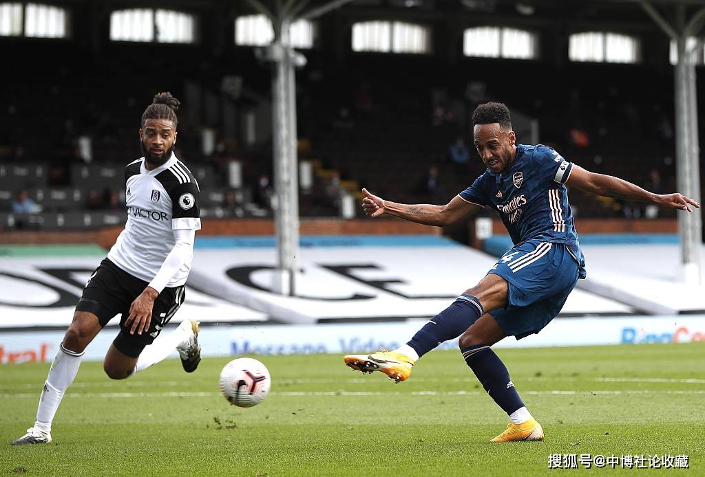 富勒姆爆冷掀翻热刺,农场主演绎平民逆袭剧本  富勒姆爆冷掀翻热刺,农场主演绎平民逆袭剧本